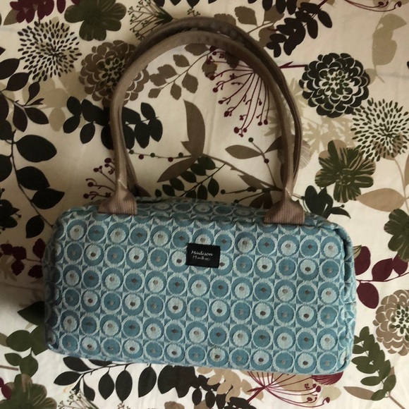 Madison Handbag - Picture 1 of 6